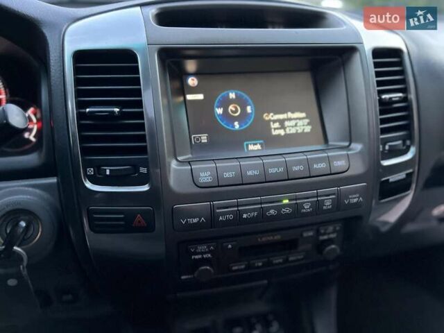 Лексус ГХ 2007 у Хмельницькому на Automoto.ua Чорний Лексус ГХ, об'ємом двигуна 4.7 л та пробігом 230 тис. км за 17900 $, фото 48 на Automoto.ua