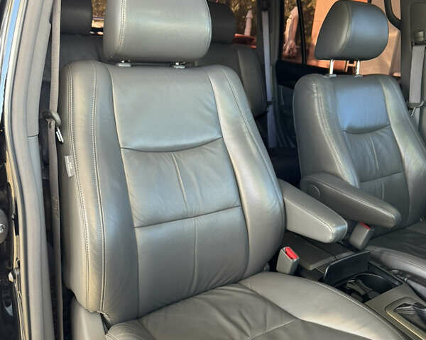 Черный Лексус ГХ, объемом двигателя 4.66 л и пробегом 186 тыс. км за 21700 $, фото 24 на Automoto.ua