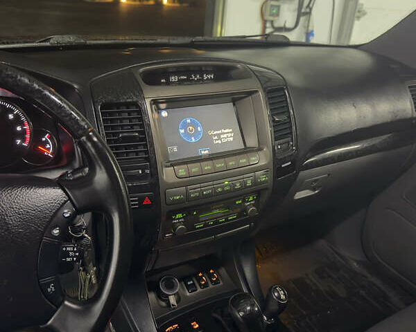 Черный Лексус ГХ, объемом двигателя 4.67 л и пробегом 270 тыс. км за 15500 $, фото 10 на Automoto.ua