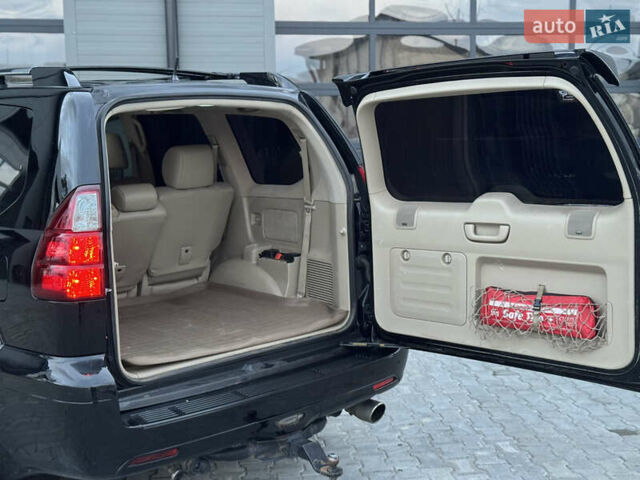 Лексус ГХ 2007 у Сарнах на Automoto.ua Чорний Лексус ГХ, об'ємом двигуна 4.7 л та пробігом 323 тис. км за 15999 $, фото 18 на Automoto.ua