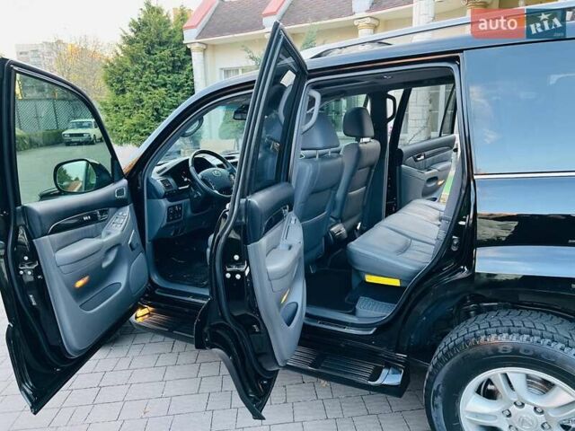 Лексус ГХ 2007 у Хмельницькому на Automoto.ua Чорний Лексус ГХ, об'ємом двигуна 4.7 л та пробігом 230 тис. км за 17900 $, фото 26 на Automoto.ua