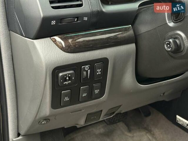 Чорний Лексус ГХ, об'ємом двигуна 4.7 л та пробігом 259 тис. км за 16500 $, фото 20 на Automoto.ua