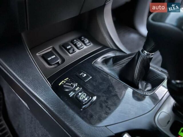 Лексус ГХ 2007 у Хмельницькому на Automoto.ua Чорний Лексус ГХ, об'ємом двигуна 4.7 л та пробігом 230 тис. км за 17900 $, фото 95 на Automoto.ua