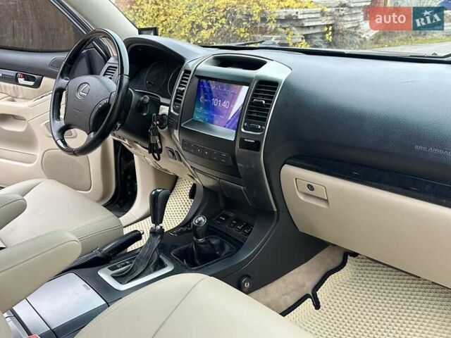 Черный Лексус ГХ, объемом двигателя 4.7 л и пробегом 367 тыс. км за 16499 $, фото 42 на Automoto.ua