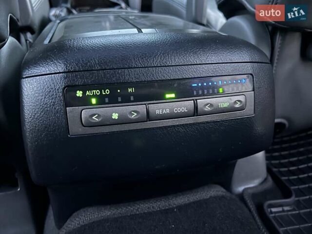 Лексус ГХ 2007 у Хмельницькому на Automoto.ua Чорний Лексус ГХ, об'ємом двигуна 4.7 л та пробігом 230 тис. км за 17900 $, фото 94 на Automoto.ua