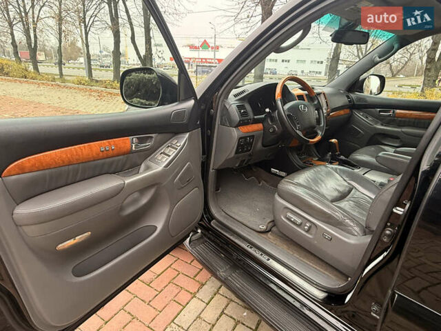 Чорний Лексус ГХ, об'ємом двигуна 4.66 л та пробігом 191 тис. км за 13500 $, фото 29 на Automoto.ua