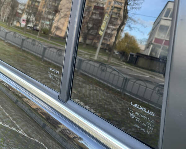 Чорний Лексус ГХ, об'ємом двигуна 4.7 л та пробігом 181 тис. км за 23000 $, фото 18 на Automoto.ua