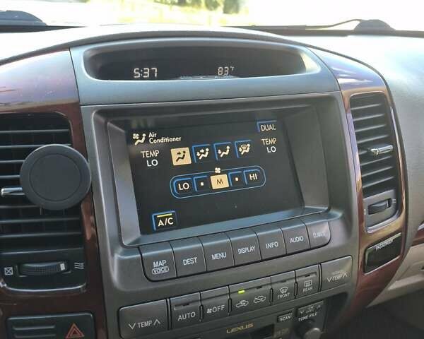 Черный Лексус ГХ, объемом двигателя 4.66 л и пробегом 290 тыс. км за 17000 $, фото 9 на Automoto.ua