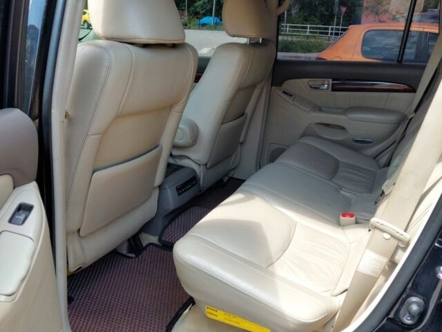 Чорний Лексус ГХ, об'ємом двигуна 4.7 л та пробігом 290 тис. км за 17000 $, фото 5 на Automoto.ua