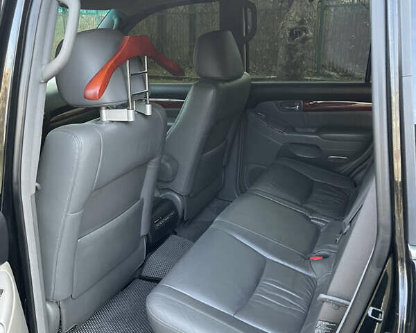 Чорний Лексус ГХ, об'ємом двигуна 4.7 л та пробігом 181 тис. км за 23000 $, фото 23 на Automoto.ua