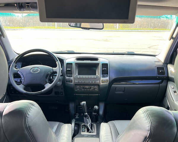 Черный Лексус ГХ, объемом двигателя 4.66 л и пробегом 190 тыс. км за 20500 $, фото 15 на Automoto.ua