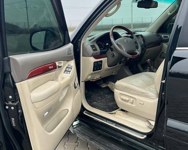 Чорний Лексус ГХ, об'ємом двигуна 4.66 л та пробігом 221 тис. км за 17300 $, фото 13 на Automoto.ua