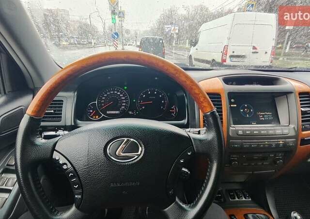 Черный Лексус ГХ, объемом двигателя 4.7 л и пробегом 276 тыс. км за 14900 $, фото 10 на Automoto.ua