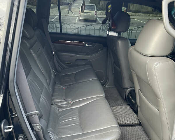 Чорний Лексус ГХ, об'ємом двигуна 4.7 л та пробігом 181 тис. км за 23000 $, фото 11 на Automoto.ua