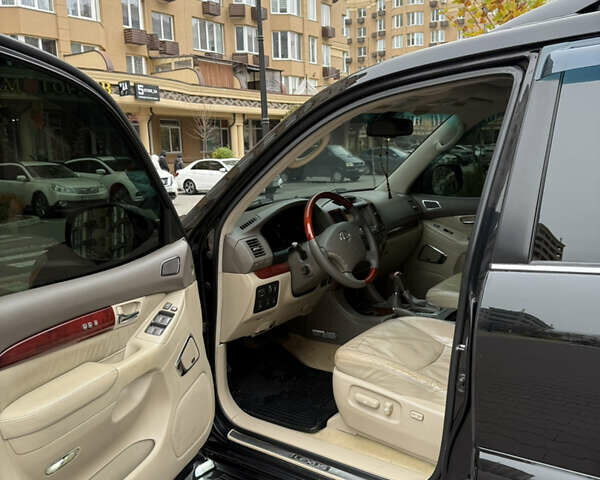 Чорний Лексус ГХ, об'ємом двигуна 4.66 л та пробігом 288 тис. км за 17800 $, фото 7 на Automoto.ua