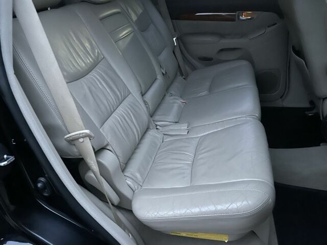 Черный Лексус ГХ, объемом двигателя 4.7 л и пробегом 235 тыс. км за 13800 $, фото 10 на Automoto.ua