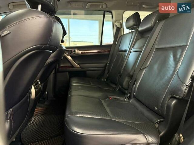 Чорний Лексус ГХ, об'ємом двигуна 4.61 л та пробігом 238 тис. км за 26490 $, фото 24 на Automoto.ua