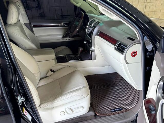 Черный Лексус ГХ, объемом двигателя 4.6 л и пробегом 200 тыс. км за 23500 $, фото 2 на Automoto.ua