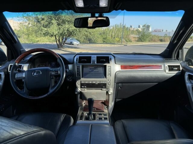 Чорний Лексус ГХ, об'ємом двигуна 4.6 л та пробігом 171 тис. км за 22500 $, фото 12 на Automoto.ua