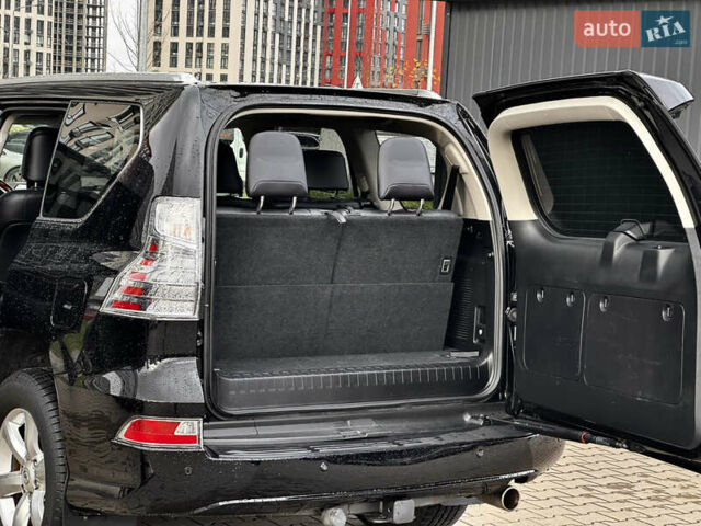 Черный Лексус ГХ, объемом двигателя 4.61 л и пробегом 230 тыс. км за 30500 $, фото 32 на Automoto.ua