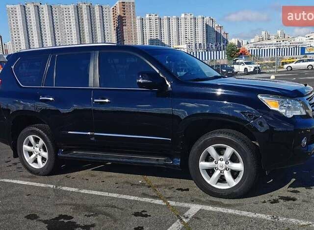 Чорний Лексус ГХ, об'ємом двигуна 4.61 л та пробігом 260 тис. км за 24300 $, фото 3 на Automoto.ua