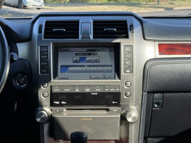 Чорний Лексус ГХ, об'ємом двигуна 4.6 л та пробігом 171 тис. км за 22500 $, фото 14 на Automoto.ua