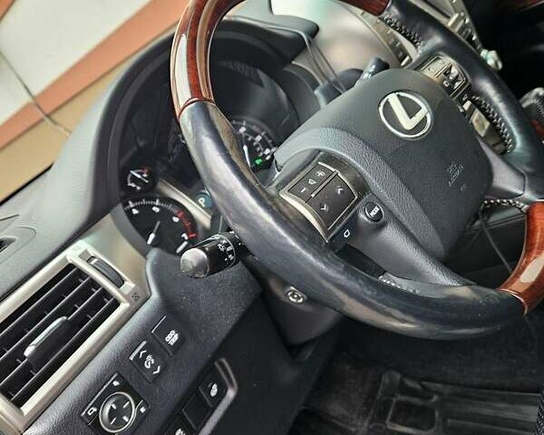 Черный Лексус ГХ, объемом двигателя 4.6 л и пробегом 150 тыс. км за 24500 $, фото 9 на Automoto.ua