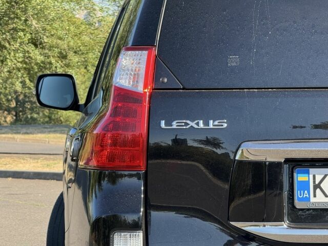 Чорний Лексус ГХ, об'ємом двигуна 4.6 л та пробігом 171 тис. км за 22500 $, фото 6 на Automoto.ua