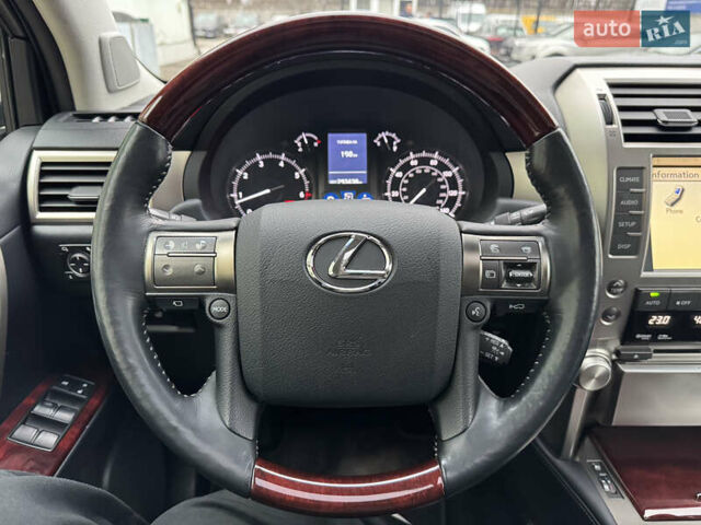 Чорний Лексус ГХ, об'ємом двигуна 4.61 л та пробігом 293 тис. км за 23999 $, фото 24 на Automoto.ua