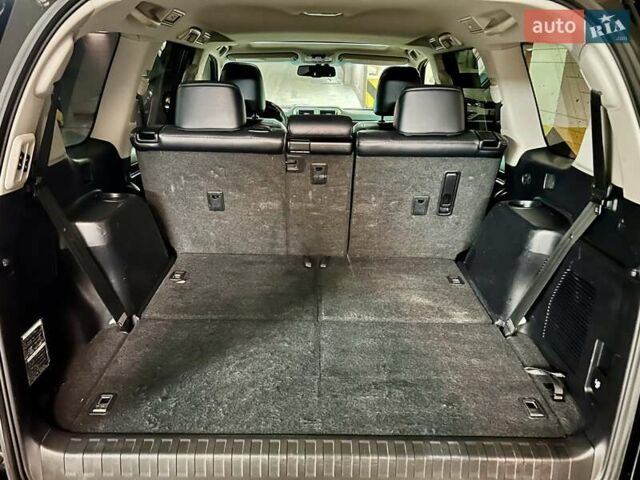 Чорний Лексус ГХ, об'ємом двигуна 4.61 л та пробігом 205 тис. км за 22900 $, фото 21 на Automoto.ua