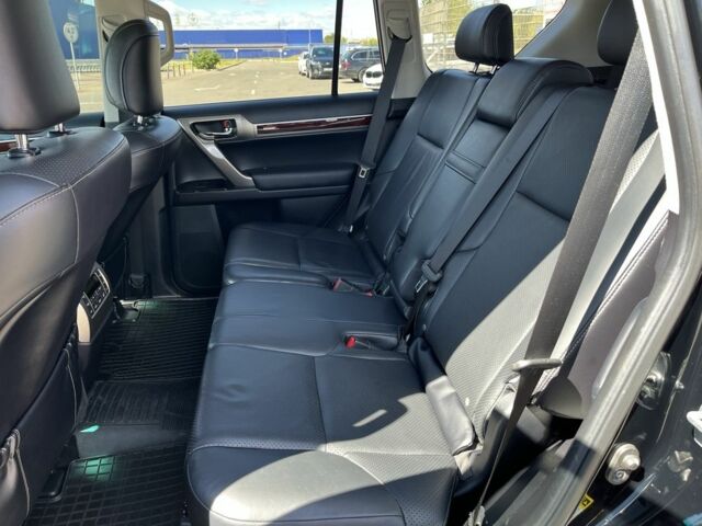 Черный Лексус ГХ, объемом двигателя 4.5 л и пробегом 166 тыс. км за 20900 $, фото 12 на Automoto.ua