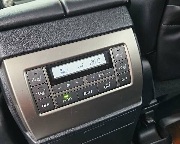 Черный Лексус ГХ, объемом двигателя 4.6 л и пробегом 150 тыс. км за 24500 $, фото 13 на Automoto.ua