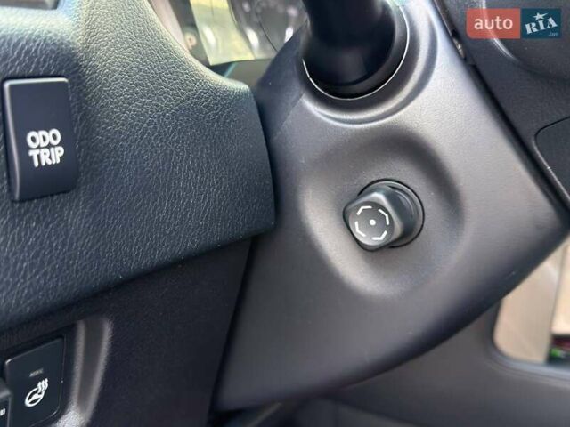 Лексус ГХ 2010 у Харкові на Automoto.ua Чорний Лексус ГХ, об'ємом двигуна 4.61 л та пробігом 211 тис. км за 28500 $, фото 39 на Automoto.ua