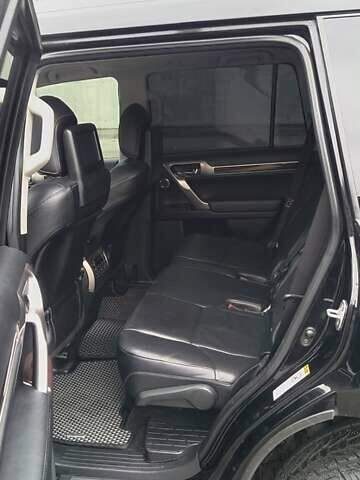 Черный Лексус ГХ, объемом двигателя 4.61 л и пробегом 299 тыс. км за 20900 $, фото 10 на Automoto.ua