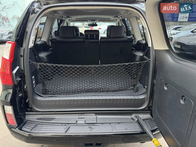 Чорний Лексус ГХ, об'ємом двигуна 4.61 л та пробігом 293 тис. км за 23999 $, фото 45 на Automoto.ua