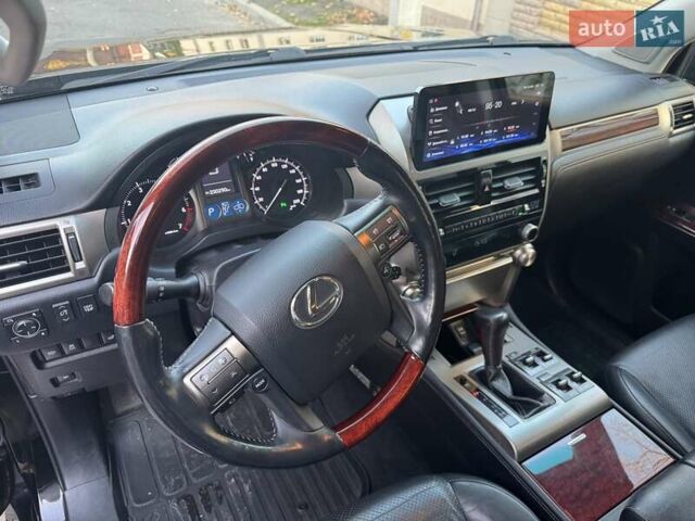 Чорний Лексус ГХ, об'ємом двигуна 4.61 л та пробігом 230 тис. км за 32000 $, фото 9 на Automoto.ua
