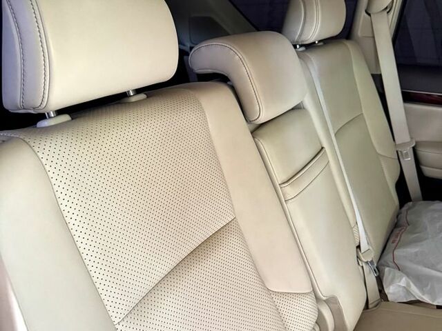 Черный Лексус ГХ, объемом двигателя 4.6 л и пробегом 200 тыс. км за 23500 $, фото 4 на Automoto.ua