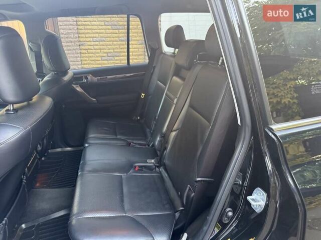 Чорний Лексус ГХ, об'ємом двигуна 4.61 л та пробігом 230 тис. км за 32000 $, фото 6 на Automoto.ua