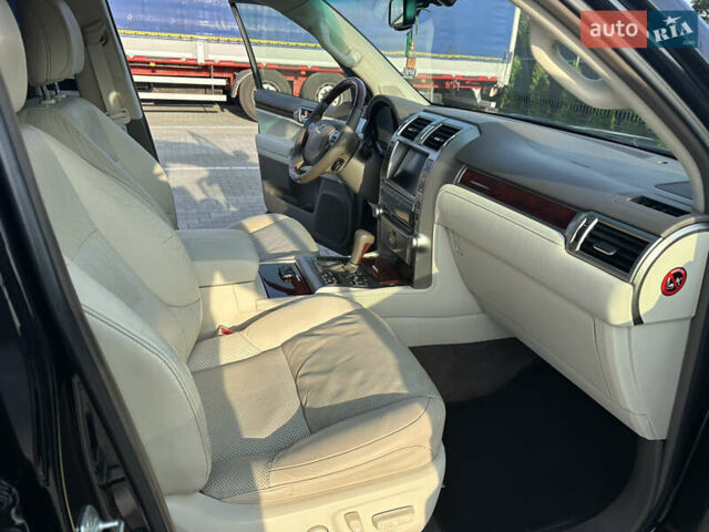 Чорний Лексус ГХ, об'ємом двигуна 4.61 л та пробігом 323 тис. км за 24600 $, фото 27 на Automoto.ua