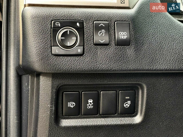 Черный Лексус ГХ, объемом двигателя 4.61 л и пробегом 230 тыс. км за 30500 $, фото 21 на Automoto.ua