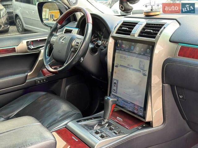 Лексус ГХ 2010 у Харкові на Automoto.ua Чорний Лексус ГХ, об'ємом двигуна 4.61 л та пробігом 211 тис. км за 28500 $, фото 24 на Automoto.ua