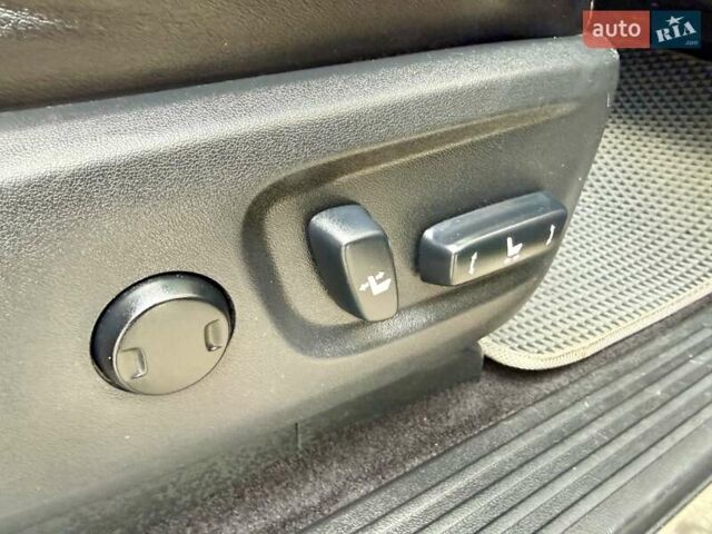 Чорний Лексус ГХ, об'ємом двигуна 4.61 л та пробігом 267 тис. км за 21900 $, фото 52 на Automoto.ua