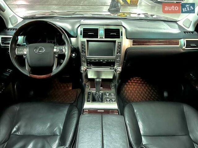 Чорний Лексус ГХ, об'ємом двигуна 4.61 л та пробігом 205 тис. км за 22900 $, фото 25 на Automoto.ua