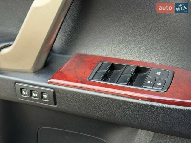 Лексус ГХ 2010 у Харкові на Automoto.ua Чорний Лексус ГХ, об'ємом двигуна 4.61 л та пробігом 211 тис. км за 28500 $, фото 43 на Automoto.ua