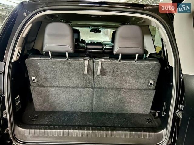 Чорний Лексус ГХ, об'ємом двигуна 4.61 л та пробігом 205 тис. км за 22900 $, фото 22 на Automoto.ua