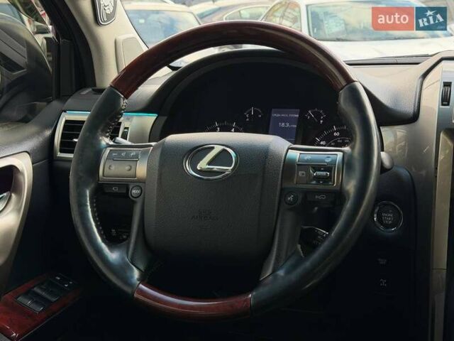 Лексус ГХ 2010 у Харкові на Automoto.ua Чорний Лексус ГХ, об'ємом двигуна 4.61 л та пробігом 211 тис. км за 28500 $, фото 35 на Automoto.ua