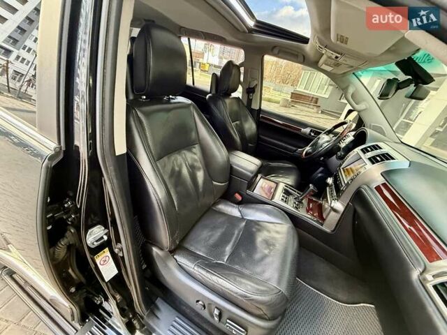 Чорний Лексус ГХ, об'ємом двигуна 4.61 л та пробігом 267 тис. км за 21900 $, фото 17 на Automoto.ua
