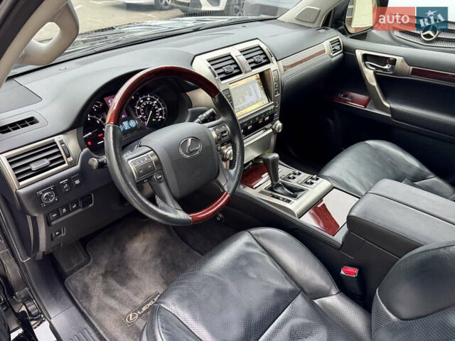 Чорний Лексус ГХ, об'ємом двигуна 4.61 л та пробігом 293 тис. км за 23999 $, фото 13 на Automoto.ua