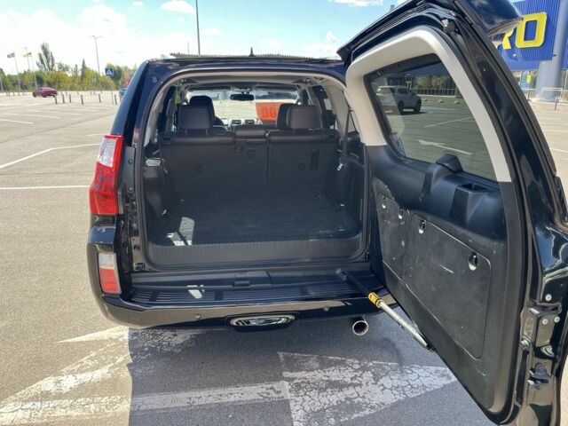 Черный Лексус ГХ, объемом двигателя 4.5 л и пробегом 166 тыс. км за 20900 $, фото 13 на Automoto.ua