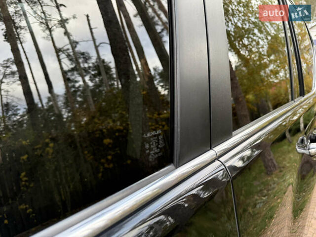 Лексус ГХ 2011 у Києві на Automoto.ua Чорний Лексус ГХ, об'ємом двигуна 4.61 л та пробігом 278 тис. км за 23700 $, фото 28 на Automoto.ua